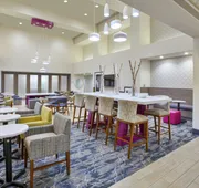 Hampton Inn & Suites Oakwood Village-Cleveland hotel detail image 3