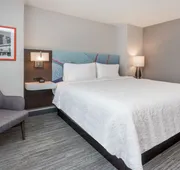 Hampton Inn Oakland Downtown-City Center hotel detail image 7
