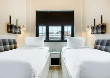 Gowanus Inn & Yard Hotel hotel thumbnail 3