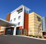 Fairfield Inn & Suites by Marriott London hotel detail image 5