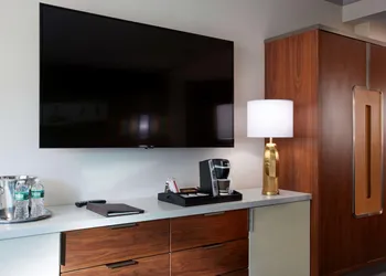 The Residences by Hilton Club hotel thumbnail 3
