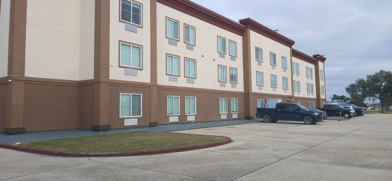 Red Roof Inn & Suites Houma hotel detail image 2