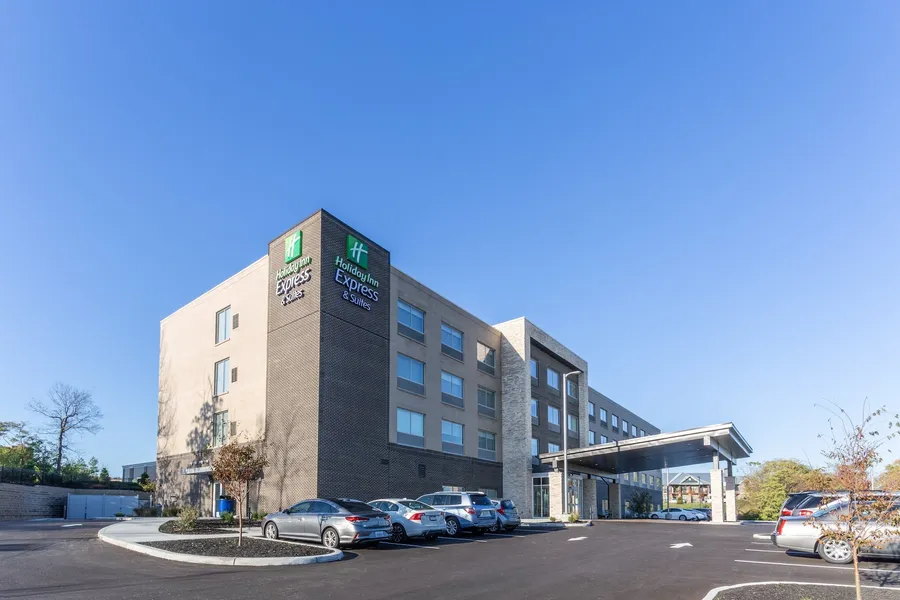 Holiday Inn Express & Suites Florence-Cincinnati Airport by IHG hotel detail image 2