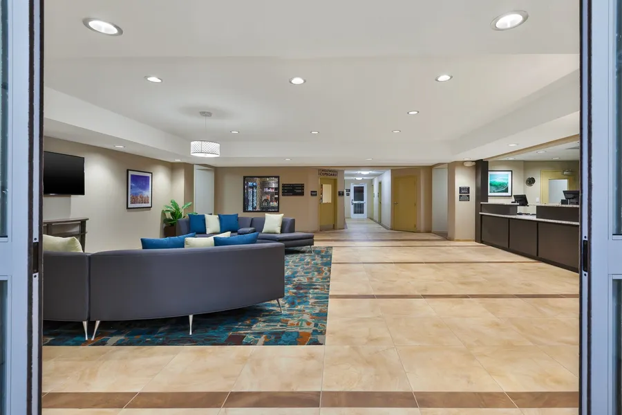 Candlewood Suites Louisville - NE Downtown Area by IHG hotel detail image 2