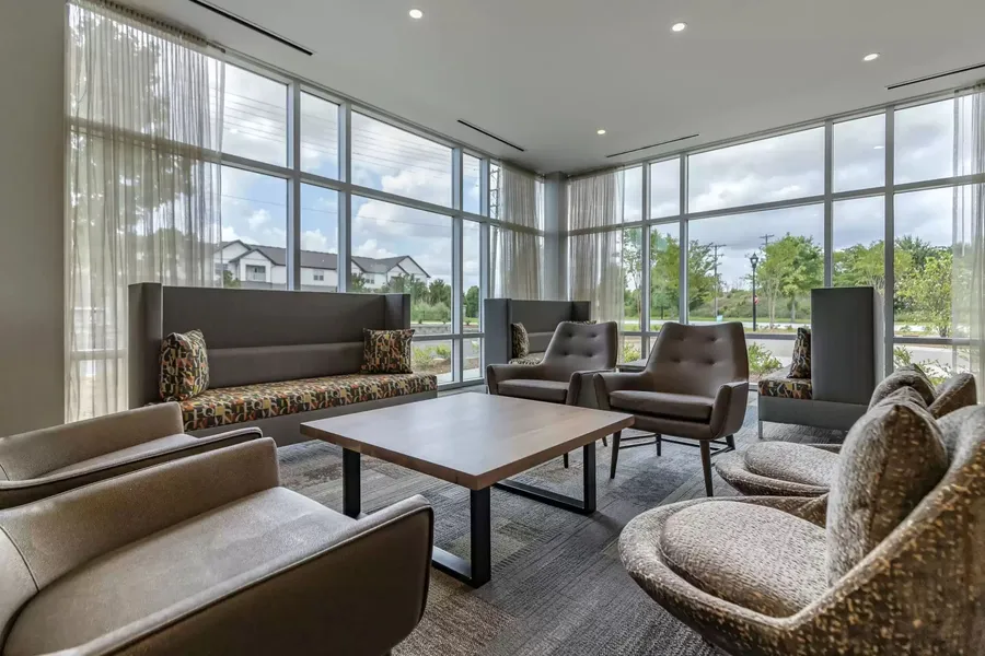 DoubleTree by Hilton Greenville Woodruff Road hotel detail image 6