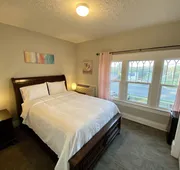 Twin Lakes Creamery, Grill & Inn hotel detail image 7