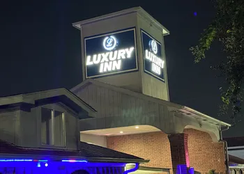 Luxury Inn and Suites hotel thumbnail 2