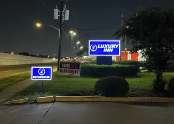 Luxury Inn and Suites hotel thumbnail 3