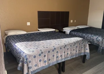 Luxury Inn and Suites hotel thumbnail 7