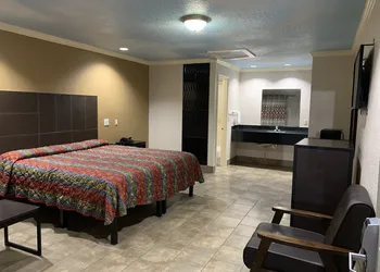 Luxury Inn and Suites hotel thumbnail 8
