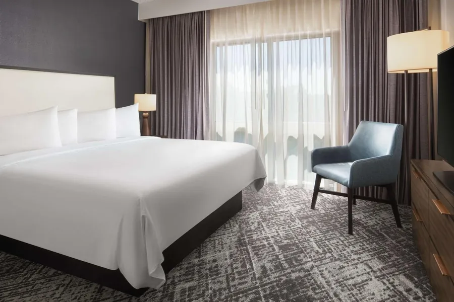Hilton Charlotte Airport hotel detail image 2