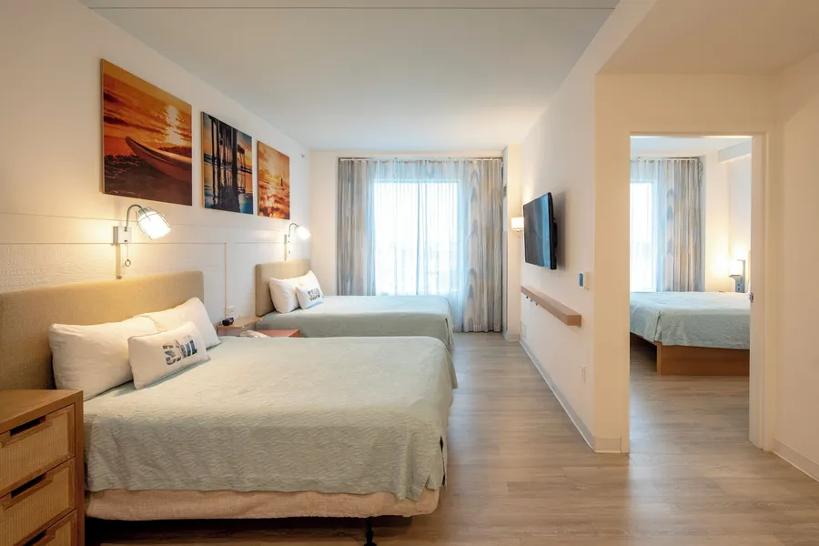Universal's Endless Summer Resort - Dockside Inn and Suites hotel detail image 6