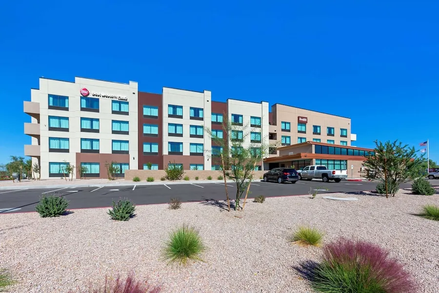 Best Western Plus Executive Residency Phoenix North Happy Valley hotel detail image 2