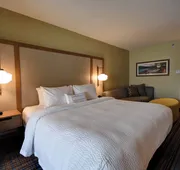 Fairfield Inn & Suites by Marriott Milwaukee North hotel detail image 5