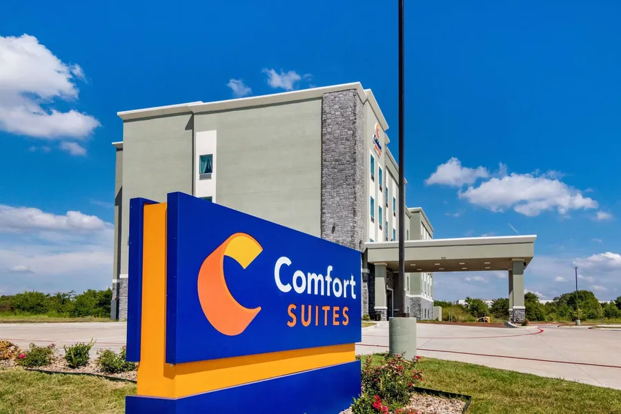Comfort Suites DeSoto Dallas South hotel detail image 2