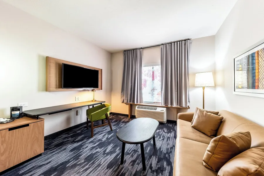 Fairfield Inn & Suites by Marriott Gainesville I-35 hotel detail image 6
