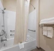Cobblestone Hotel & Suites - Austin hotel detail image 5