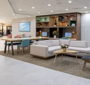 Holiday Inn Long Island-Islip Arpt East by IHG hotel detail image 3