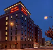 Hampton Inn & Suites Winston-Salem Downtown hotel detail image 3
