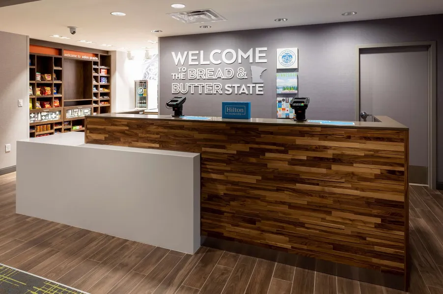 Hampton Inn Eden Prairie Minneapolis hotel detail image 2