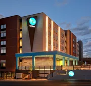 Tru by Hilton Manchester Downtown hotel detail image 4