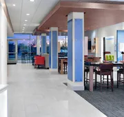 Holiday Inn Express & Suites Elkhorn - Lake Geneva Area by IHG hotel detail image 3