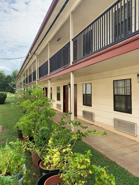 Suite Stay Talladega hotel detail image 6