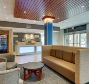 Holiday Inn Express & Suites Roanoke – Civic Center by IHG hotel detail image 5