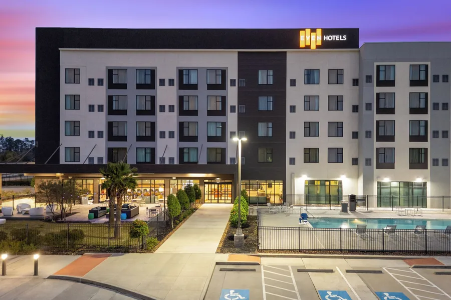 EVEN Hotel Shenandoah - The Woodlands by IHG hotel detail image 6