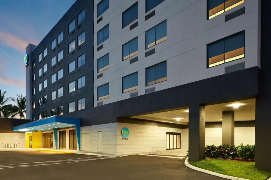 Tru By Hilton Ft. Lauderdale Airport hotel detail image 2