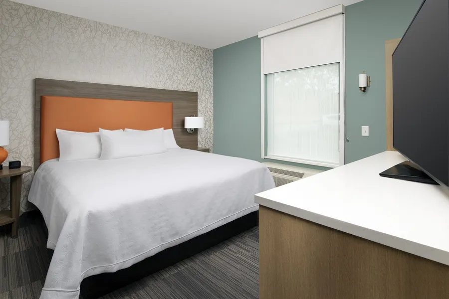 Home2 Suites by Hilton Miami Doral West Airport hotel detail image 6