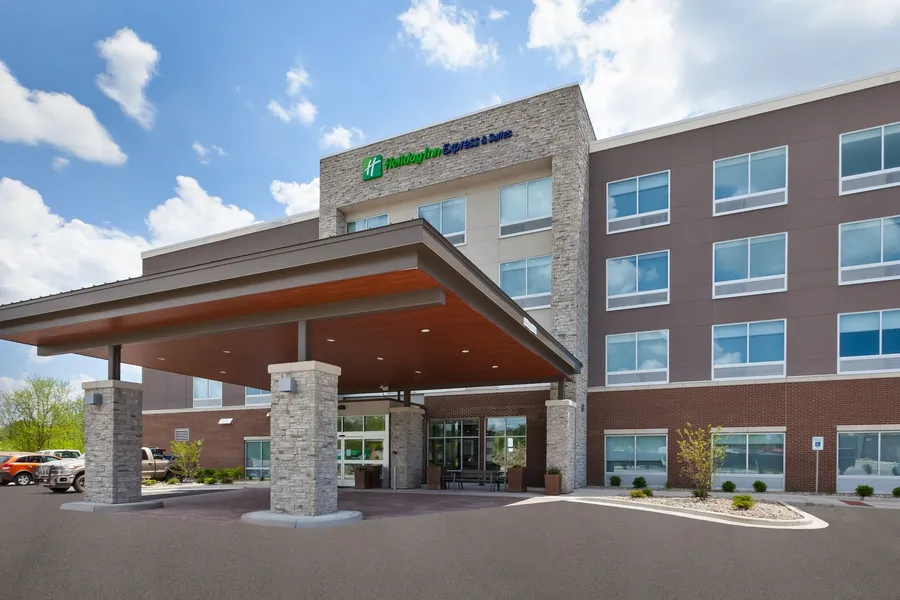 Holiday Inn Express & Suites Grand Rapids Airport - South by IHG hotel detail image 2