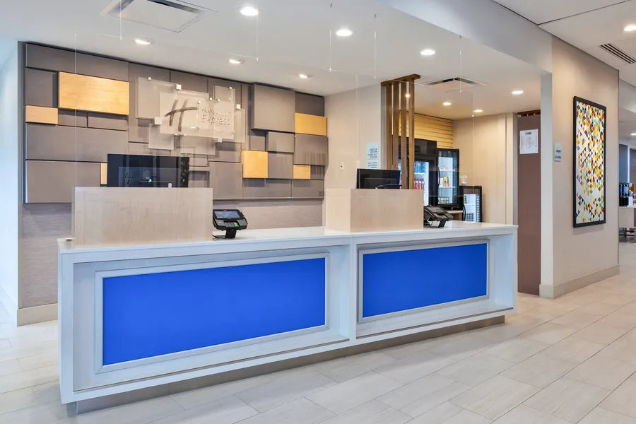 Holiday Inn Express & Suites Grand Rapids Airport - South by IHG hotel detail image 6