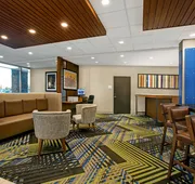 Holiday Inn Express & Suites Milwaukee - Brookfield by IHG hotel detail image 4