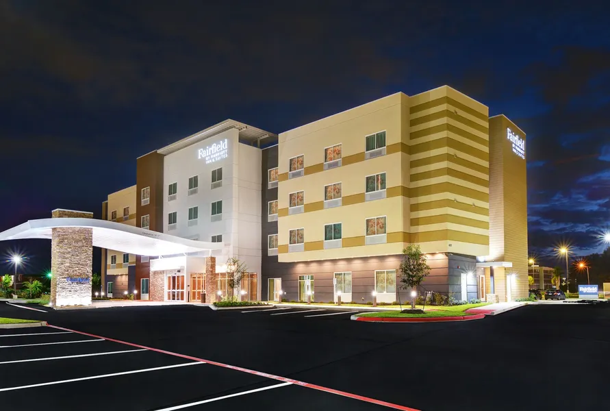 Fairfield Inn & Suites by Marriott Houston NASA/Webster hotel detail image 2