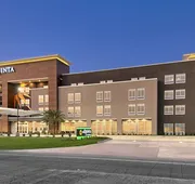 La Quinta Inn & Suites by Wyndham Texas City I 45 hotel detail image 3