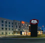 Hampton Inn & Suites Adrian hotel detail image 4
