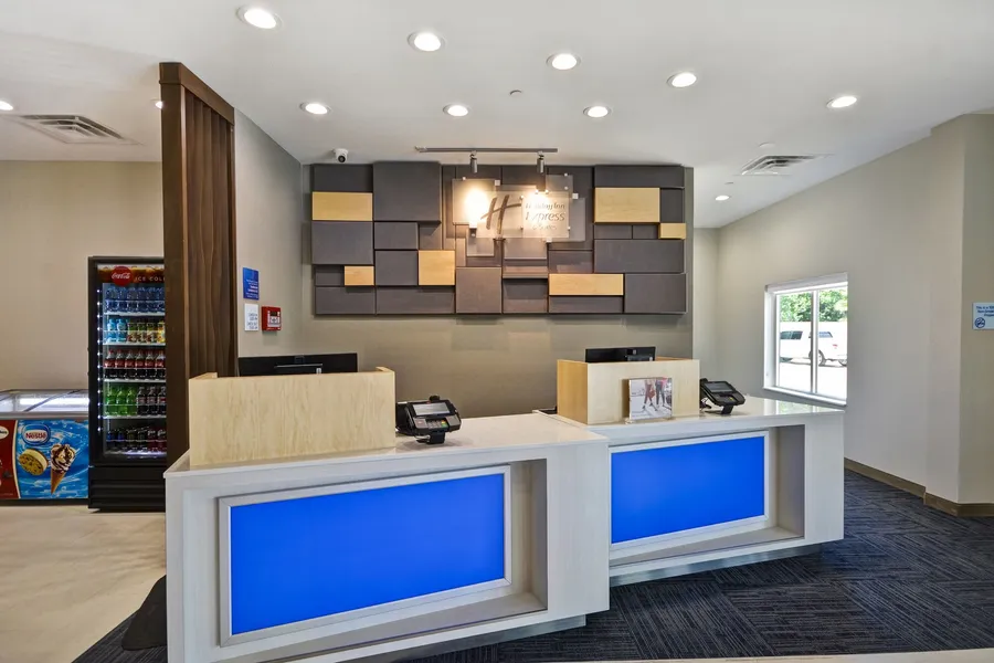 Holiday Inn Express & Suites Houston NASA - Boardwalk Area by IHG hotel detail image 6