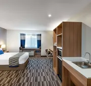 Microtel Inn & Suites by Wyndham Warsaw hotel detail image 7