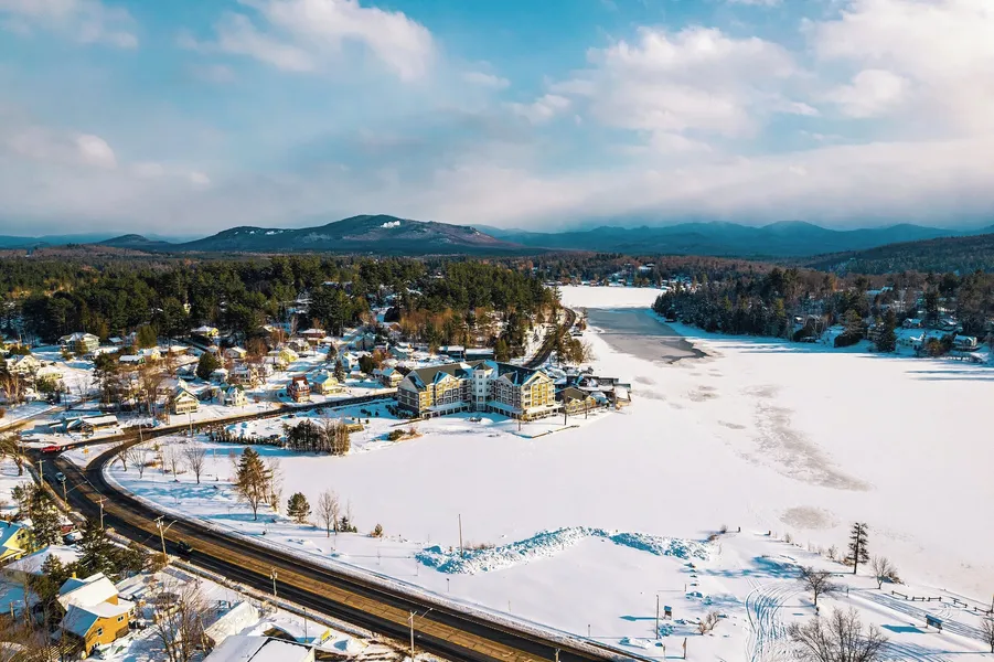 voco Saranac Lake NY - Waterfront by IHG hotel detail image 6