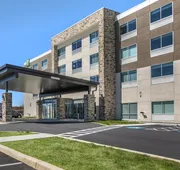 Holiday Inn Express & Suites Carlisle Southwest – I-81 by IHG hotel detail image 4