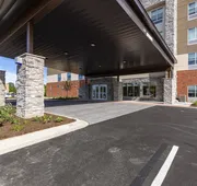 Holiday Inn Express & Suites Chicago - Hoffman Estates by IHG hotel detail image 3