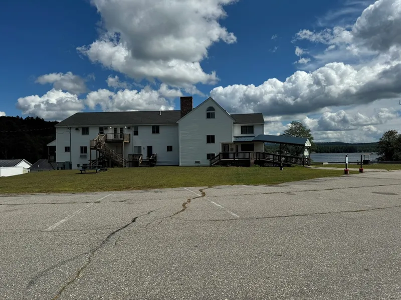 Winnisquam Lake Inn hotel detail image 2