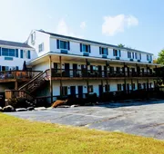 Winnisquam Lake Inn hotel detail image 4
