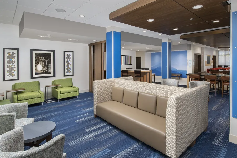 Holiday Inn Express & Suites Kingsland I-95-Naval Base Area by IHG hotel detail image 6