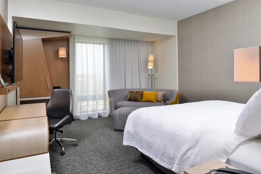 Courtyard by Marriott Kansas City Olathe hotel detail image 6