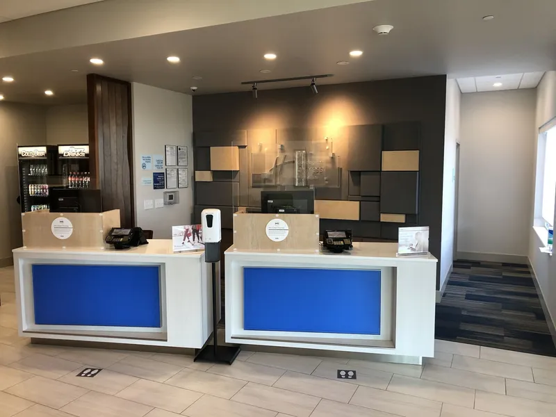 Holiday Inn Express & Suites Madison West - Middleton by IHG hotel detail image 6