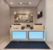 Holiday Inn Express Jamaica - JFK AirTrain - NYC by IHG hotel detail image 7