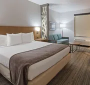 Best Western Green Oaks Inn & Suites hotel detail image 7