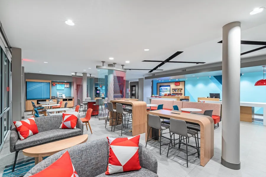 avid hotel Bentonville – Rogers by IHG hotel detail image 2